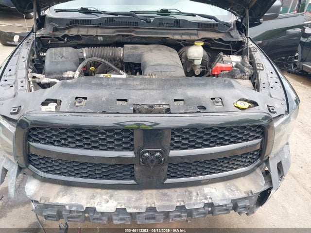 Ram 1500 Express  4x4 5'7 Box