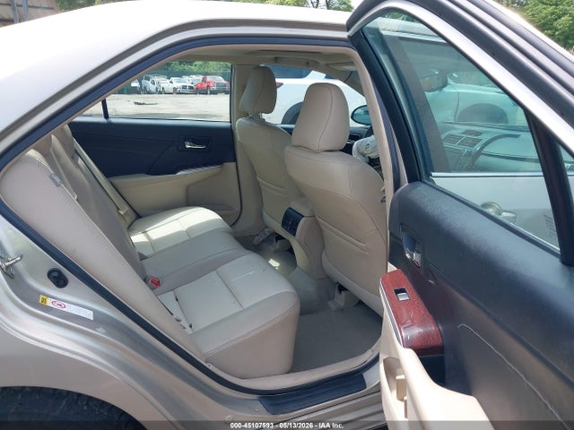 Toyota Camry Xle V6