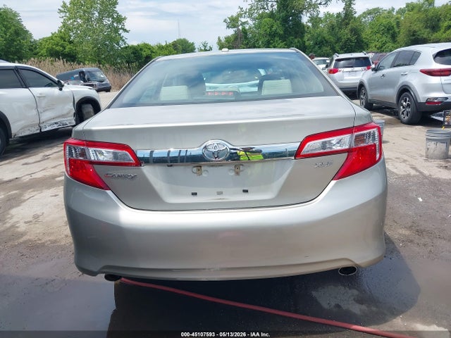 Toyota Camry Xle V6