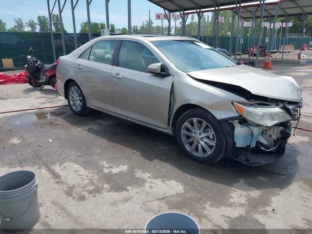 Salvage Toyota Camry Image