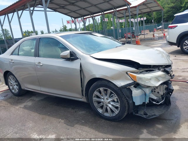 Toyota Camry Xle V6