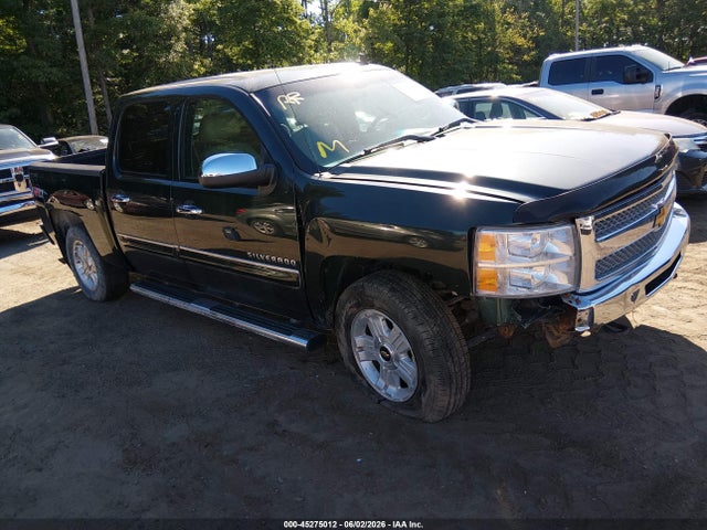Salvage Chevrolet Silverado 1500 Image