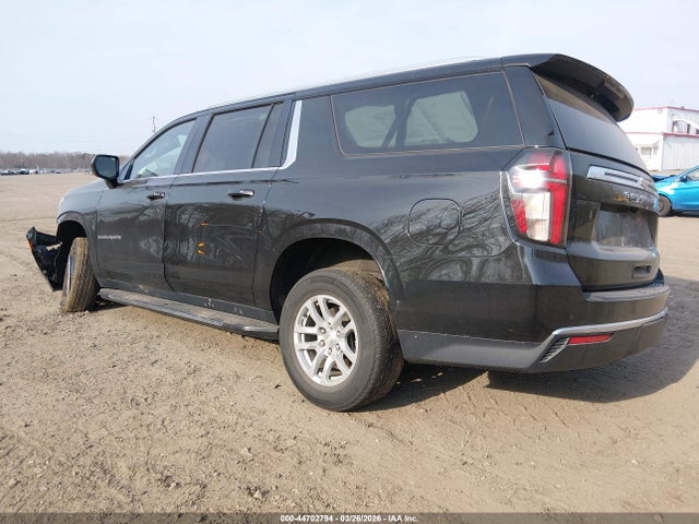 Chevrolet Suburban 4wd Ls