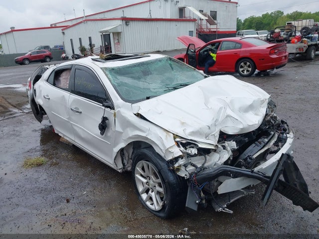 Salvage Chevrolet Malibu Image