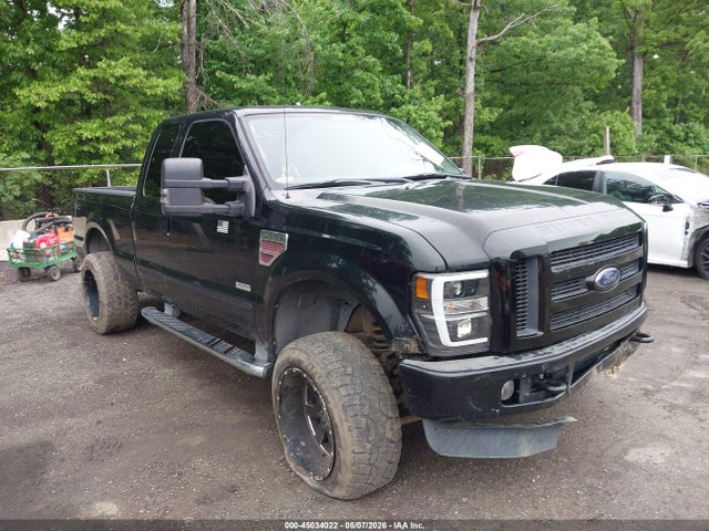 Salvage Ford F-250 Image