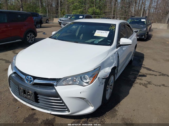 Toyota Camry Le