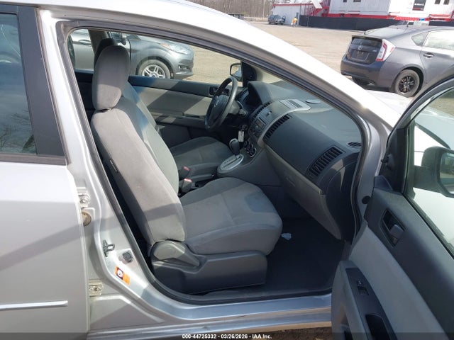 Nissan Sentra 2.0