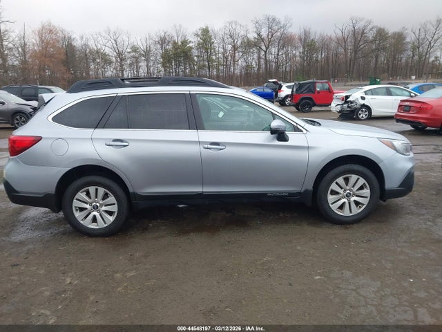 Subaru Outback 2.5i Premium