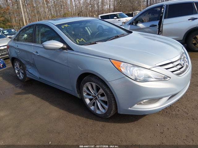 Salvage Hyundai SONATA Image