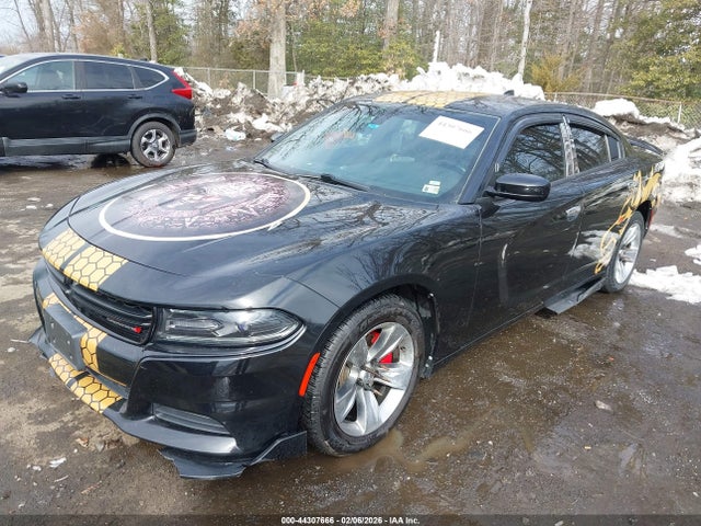 Dodge Charger Sxt