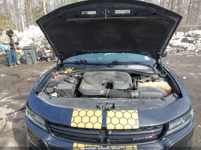 Dodge Charger Sxt