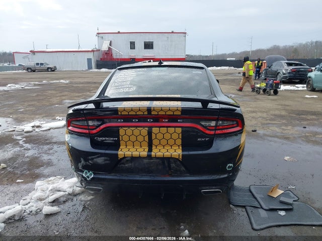 Dodge Charger Sxt