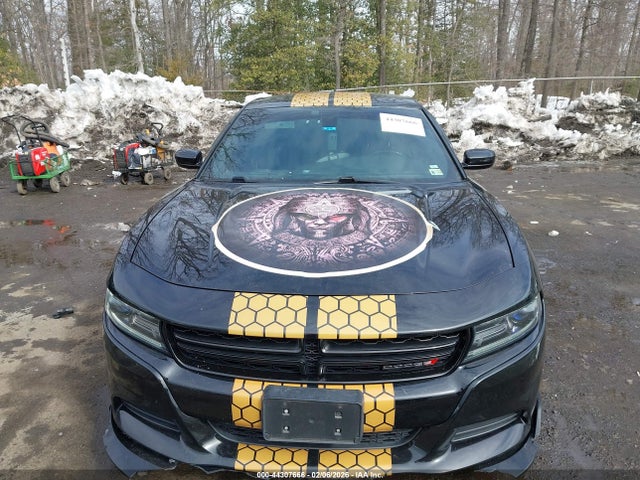 Dodge Charger Sxt