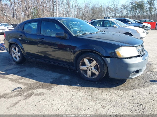 Salvage Dodge Avenger Image