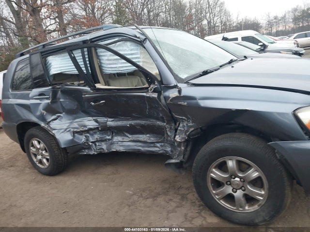 Toyota Highlander V6