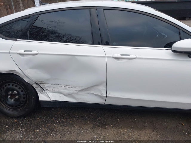 Ford Fusion S