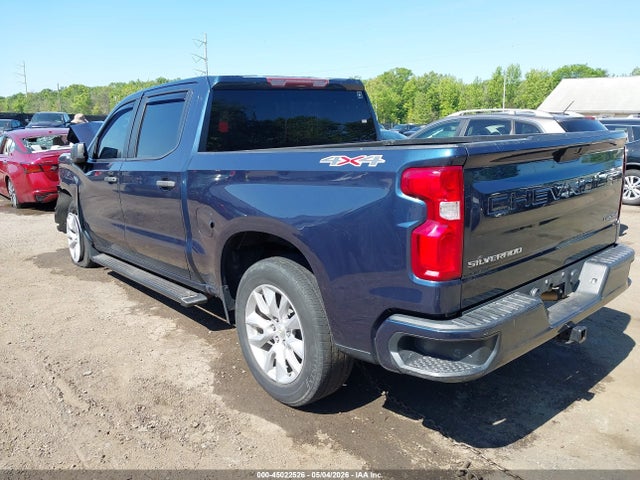 Chevrolet Silverado 1500 4wd  Short Bed Custom