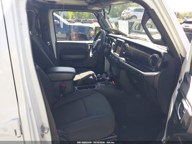 Jeep Wrangler Sport Altitude 4x4