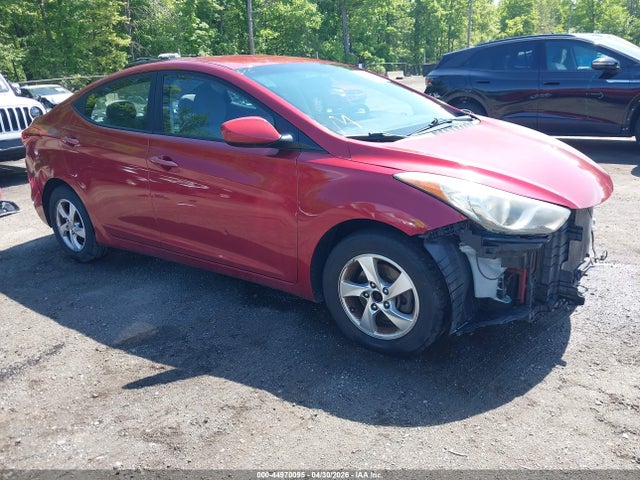 Salvage Hyundai ELANTRA Image