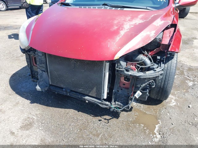 Hyundai ELANTRA Se