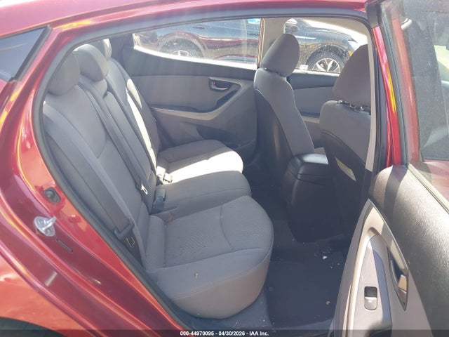 Hyundai ELANTRA Se