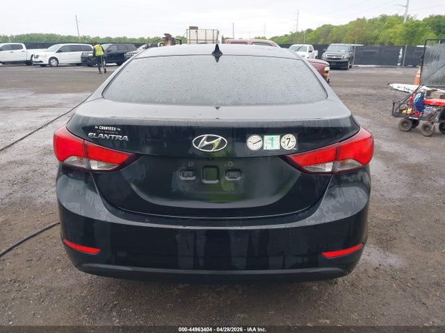 Hyundai ELANTRA Se