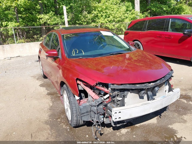 Salvage Nissan Altima Image
