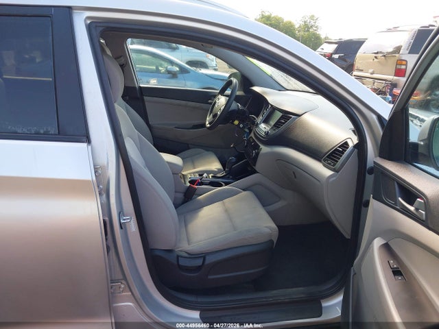 Hyundai TUCSON Sel