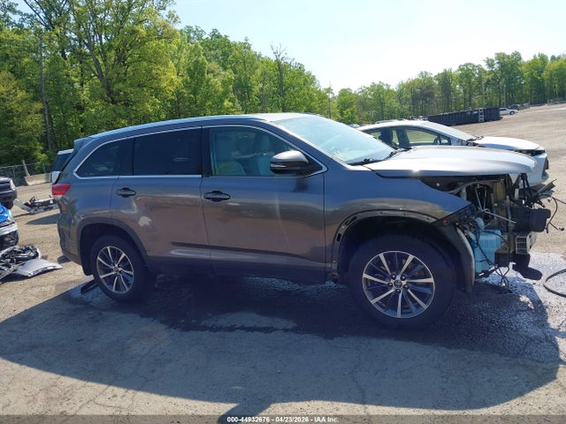 Toyota Highlander Xle