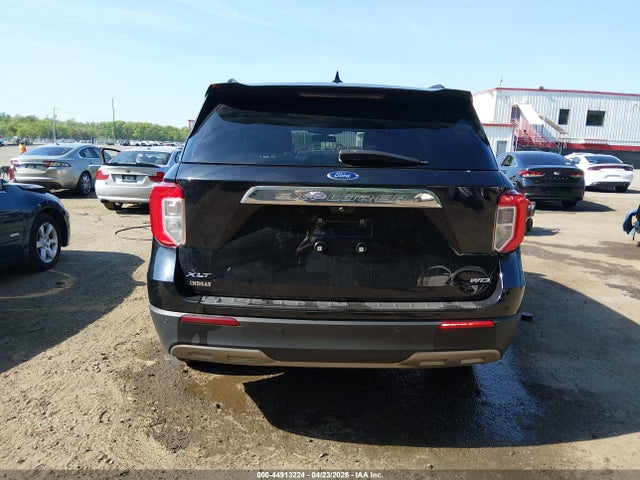 Ford Explorer Xlt