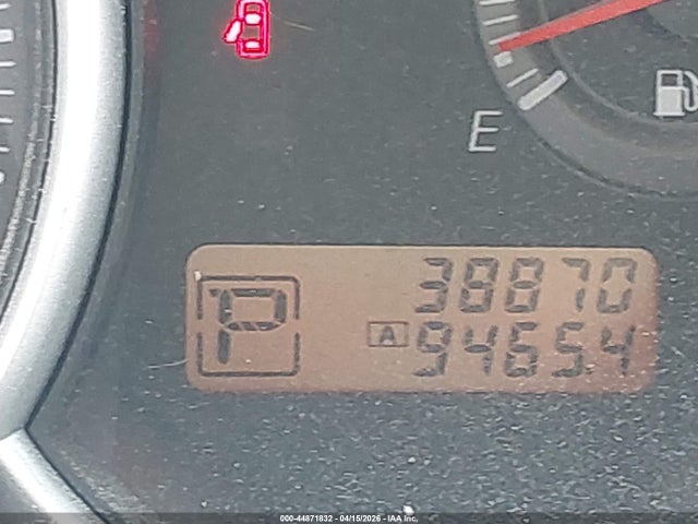 Nissan Versa 1.8 S