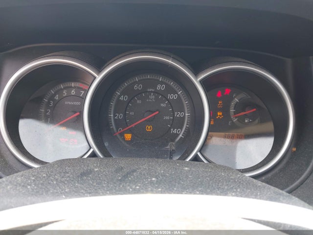 Nissan Versa 1.8 S