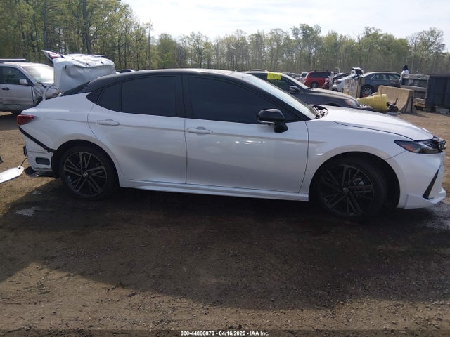 Toyota Camry Xse