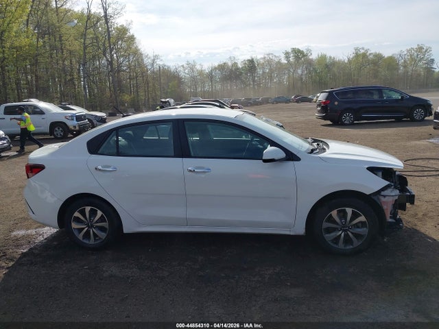 Kia Rio S