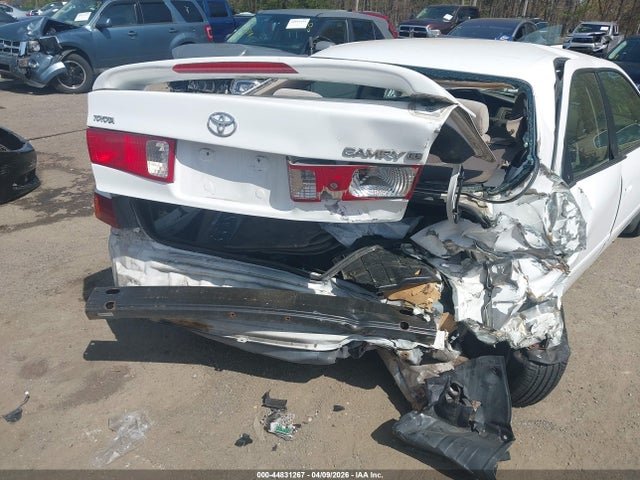 Toyota Camry Ce