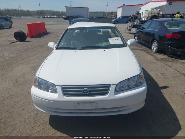 Toyota Camry Ce