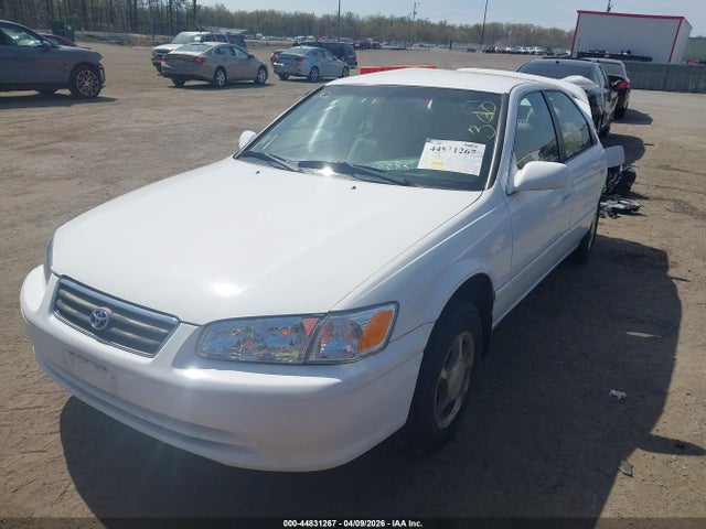 Toyota Camry Ce