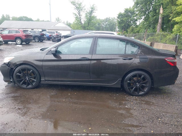 Honda Accord Touring V6