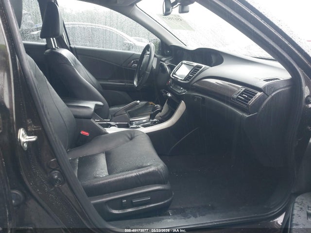 Honda Accord Touring V6