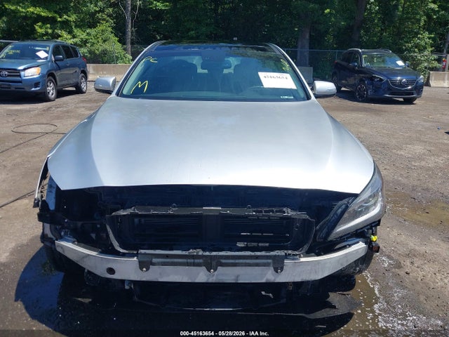 Hyundai Genesis 3.8