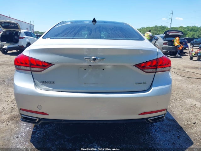 Hyundai Genesis 3.8