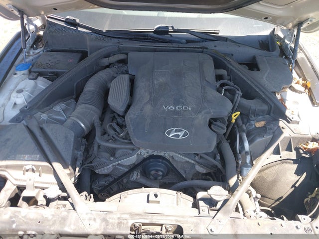 Hyundai Genesis 3.8