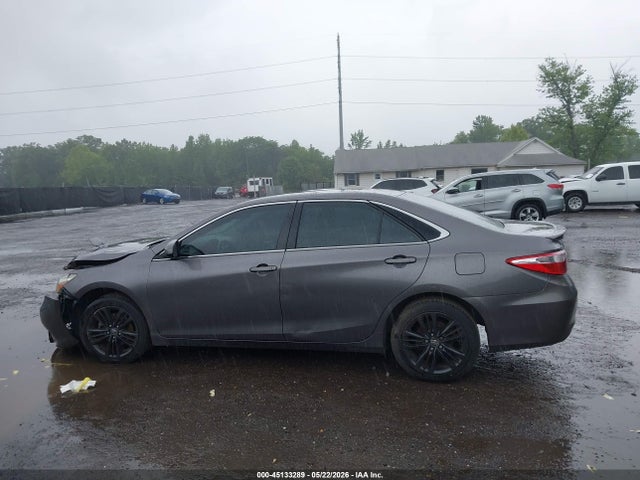 Toyota Camry Se