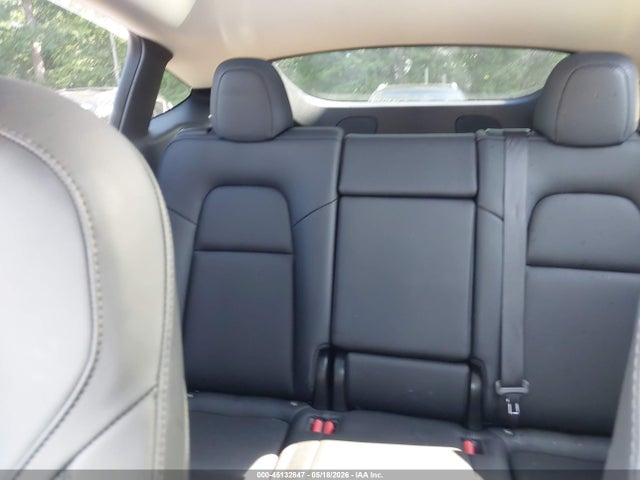 Tesla Model Y Long Range Dual Motor All-wheel Drive