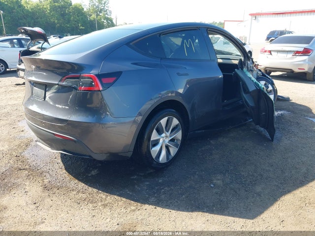 Tesla Model Y Long Range Dual Motor All-wheel Drive