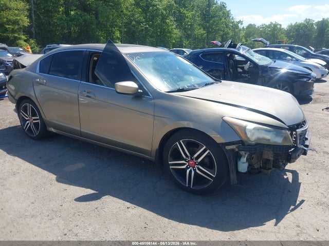 Salvage Honda Accord Image