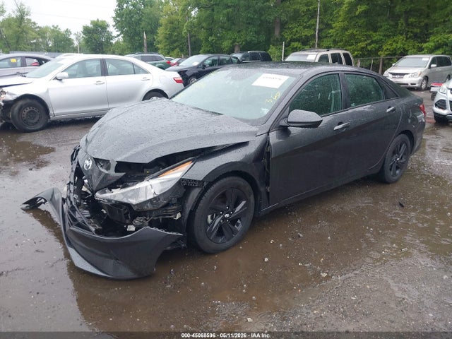 Hyundai ELANTRA Sel