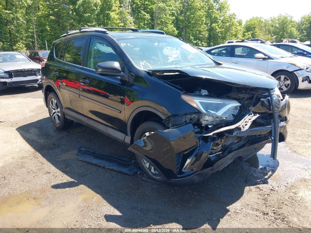 Salvage Toyota RAV4 Image