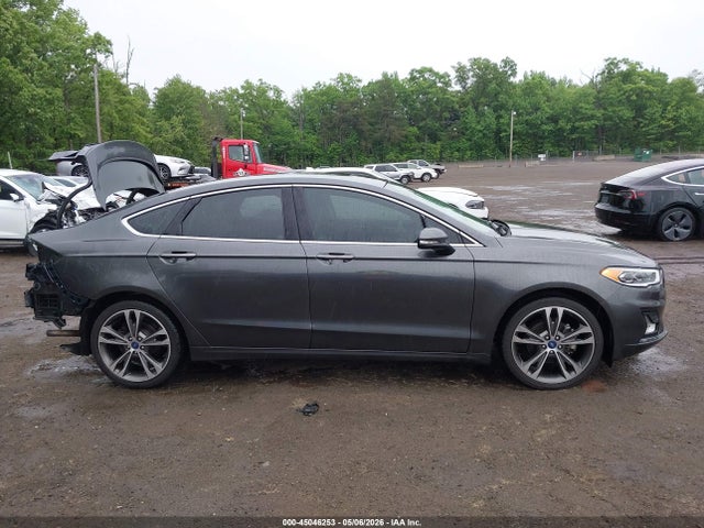 Ford Fusion Titanium