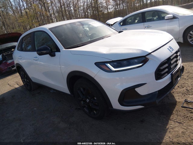 Salvage Honda HR-V Image